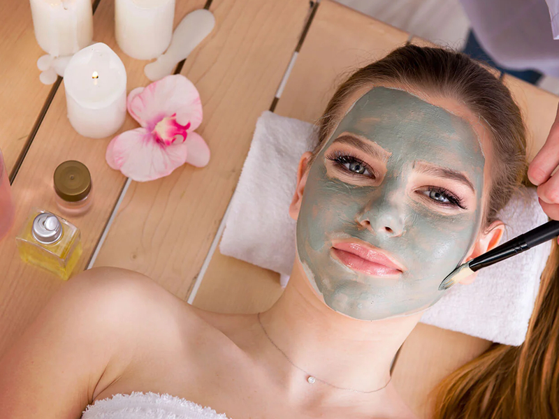 The Benefits Of Mud Mask Treatments At Beauty Salons